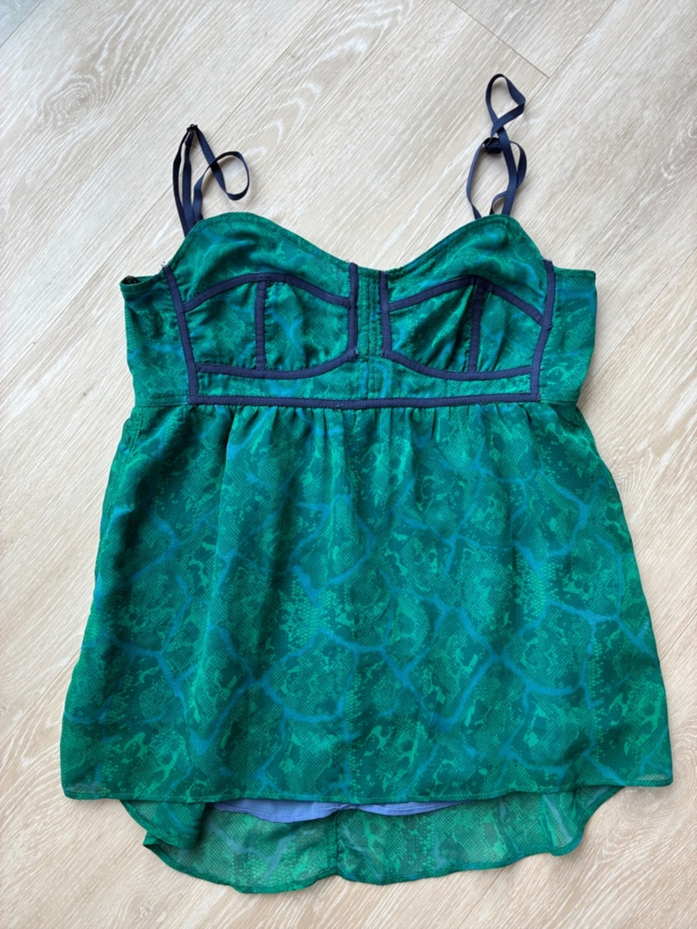 *VINTAGE*PJK Patterson J. Kincaid Green Printed Bustier Camisole with Navy Trim